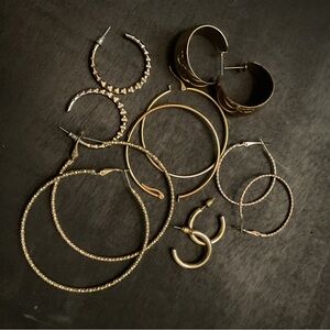 Elegant Gold tone Hoop Earrings Set